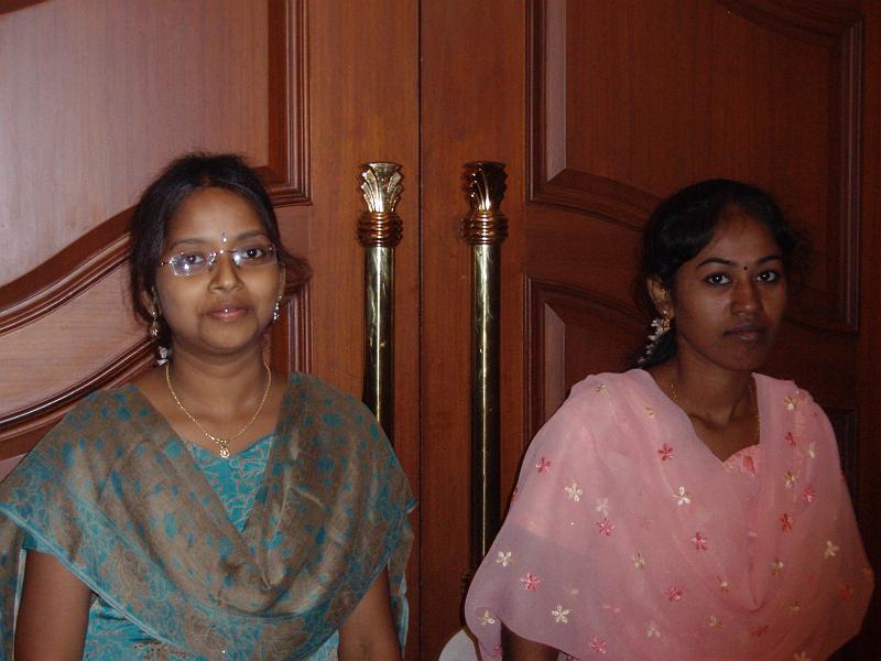 P7290033.JPG - Rekha and Rathana